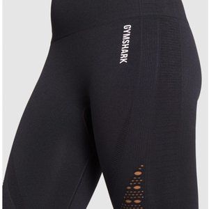 NWOT Gymshark Leggings (L)